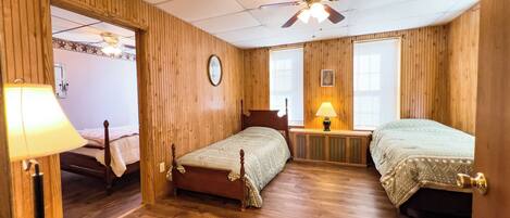 3 bedrooms, iron/ironing board, travel cot, WiFi