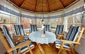 Dining - Amazing home in örkeljunga with sauna (Örkeljunga)