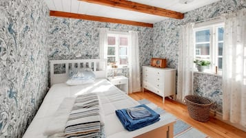 4 habitaciones, cuna de viaje y wifi gratis
