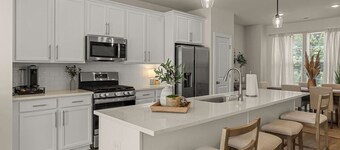 Lux Charleston Residence for 10+