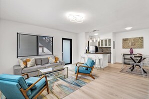 TV - Modern 2/1 rent near Las Olas Fort Lauderdale (Fort Lauderdale)