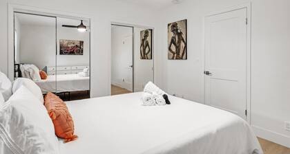 Convenient & Quiet Retreat in Prime Location