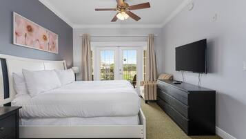 3 bedrooms, desk, iron/ironing board, WiFi