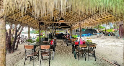 Ocean Lounge Bungalow