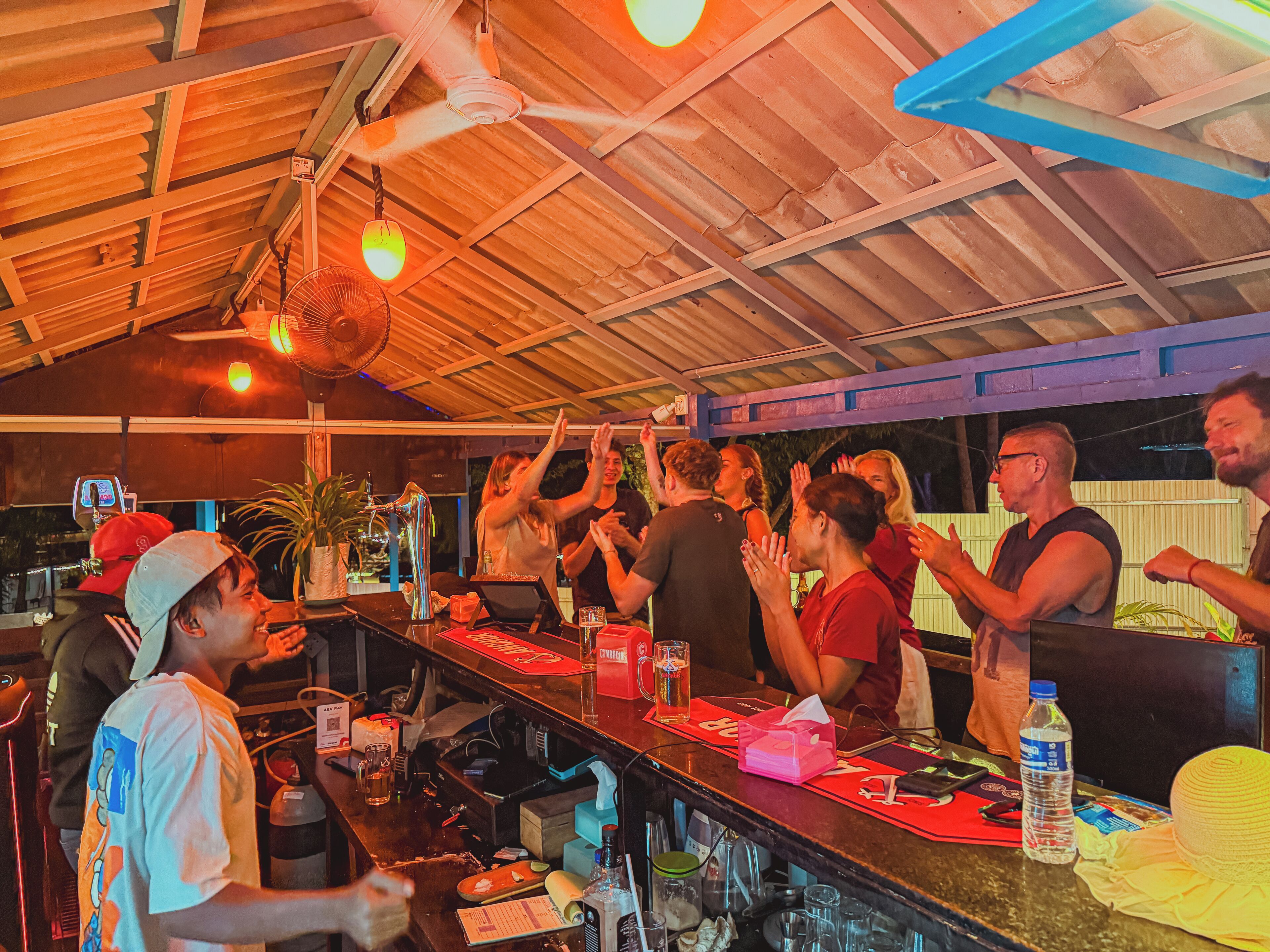 Bar (en el alojamiento)