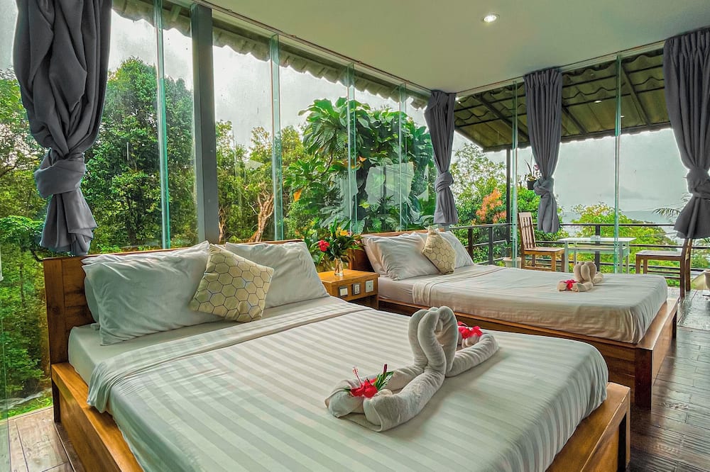 Ocean Lounge Bungalow