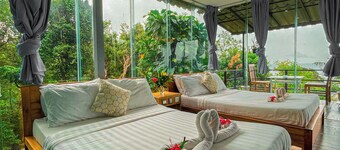 Ocean Lounge Bungalow