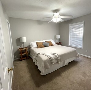 2 Schlafzimmer, Schreibtisch, kostenloses WLAN, Bettwäsche