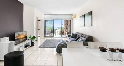 Shandelle Unit 5 - Family Getaway with Ocean Views