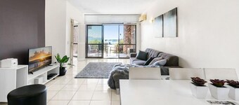 Shandelle Unit 5 - Family Getaway with Ocean Views