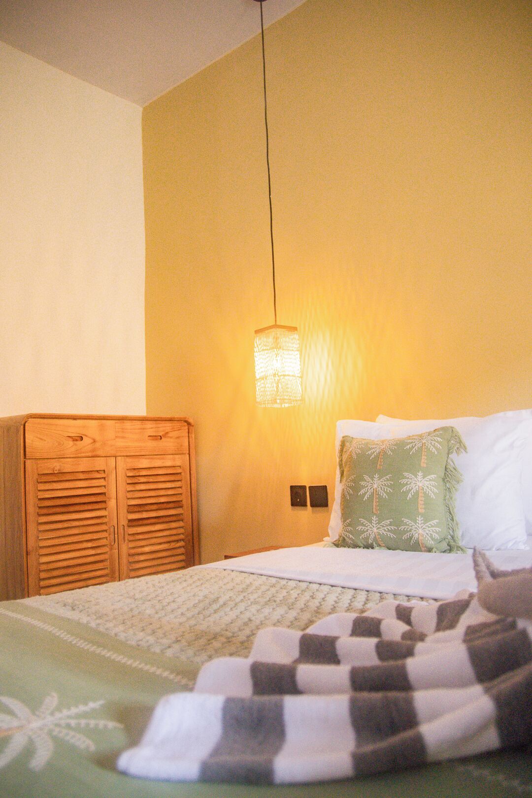 Down duvets, free WiFi