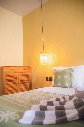 Down duvets, free WiFi - Masaya Retreat Lombok (Kuta)
