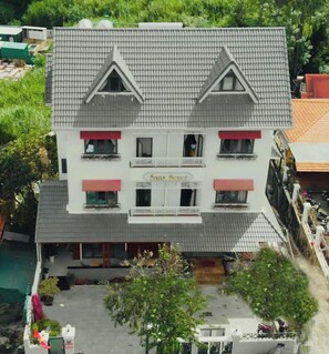 Front of property - Vô Tư Hotel (Da Lat)