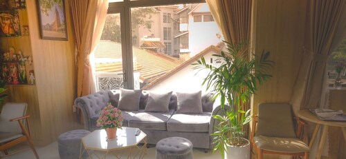 Vô Tư Hotel