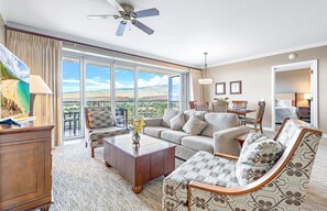 Televisión, reproductor de DVD y estéreo 