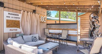 Hansen Inn & Cabins, Room, Double Queen, Ground Floor, No Pets, No Smoking