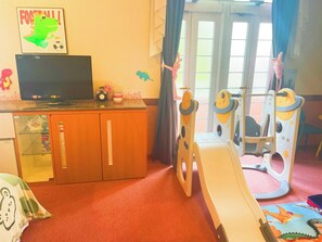 Interior - Room 309 Dinosaur Room B Luxury BBQ Plan Chargril / Kitagunmagun Gunma (Kitagunmagun)