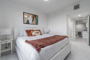 2 dormitorios, tabla de planchar con plancha, wifi y ropa de cama