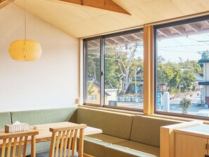 Dining - Limited to one group per day Relax in a Japanesestyle room with tatami mats and the scent of wood / Awaji Hyōgo (Awaji)