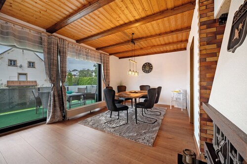 Appartement 'Bettys Home 1og' avec balcon et Wi-Fi