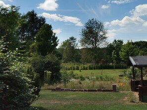 Property grounds - Apartment 'Wasigenstein' with Mountain View, Private Terrace and Wi-Fi (Fischbach bei Dahn)