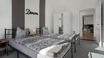 2 bedrooms, free WiFi, bed sheets