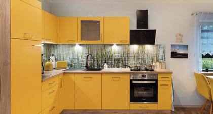 Casa de vacaciones 'Vía Láctea en el Lago' con vistas al lago, terraza privada y wifi