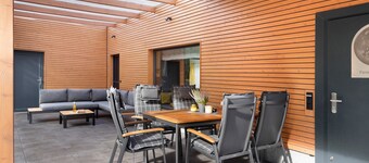 Ferienhaus 'Milchstraße am See' mit Seeblick, privater Terrasse und WLAN