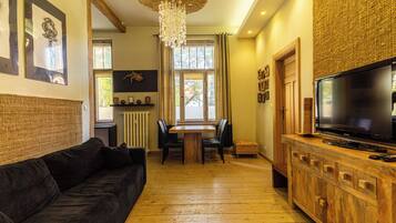 1 chambre, fer et planche à repasser, Wi-Fi gratuit