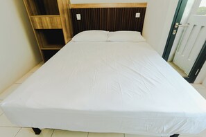 Deluxe Studio