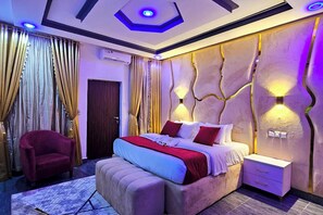 2 bedrooms, WiFi, bed sheets - 2 Bed Apartment 7 - Tranquil Benin City Retreat (Benin City)