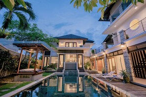 Front of property – evening/night - Dreamscape Bali Villa (Canggu)
