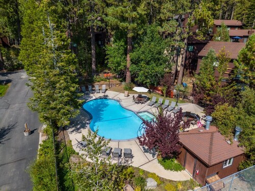 Lakefront Complex Townhouse - St. Francis #38