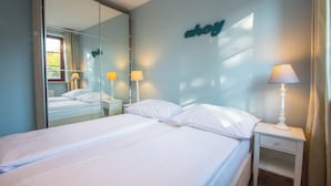 Comfort Apartment | 2 bedrooms, iron/ironing board, WiFi (free) - Nautica by Grand Apartments (Sopot)