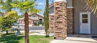 Guest House Roseville Retreat