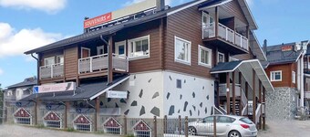 Leviraitti 4 a 4 by Interhome