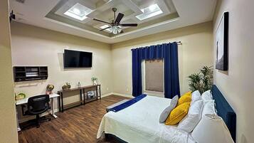 3 makuuhuonetta, silitysrauta/-lauta, Wi-Fi, vuodevaatteet