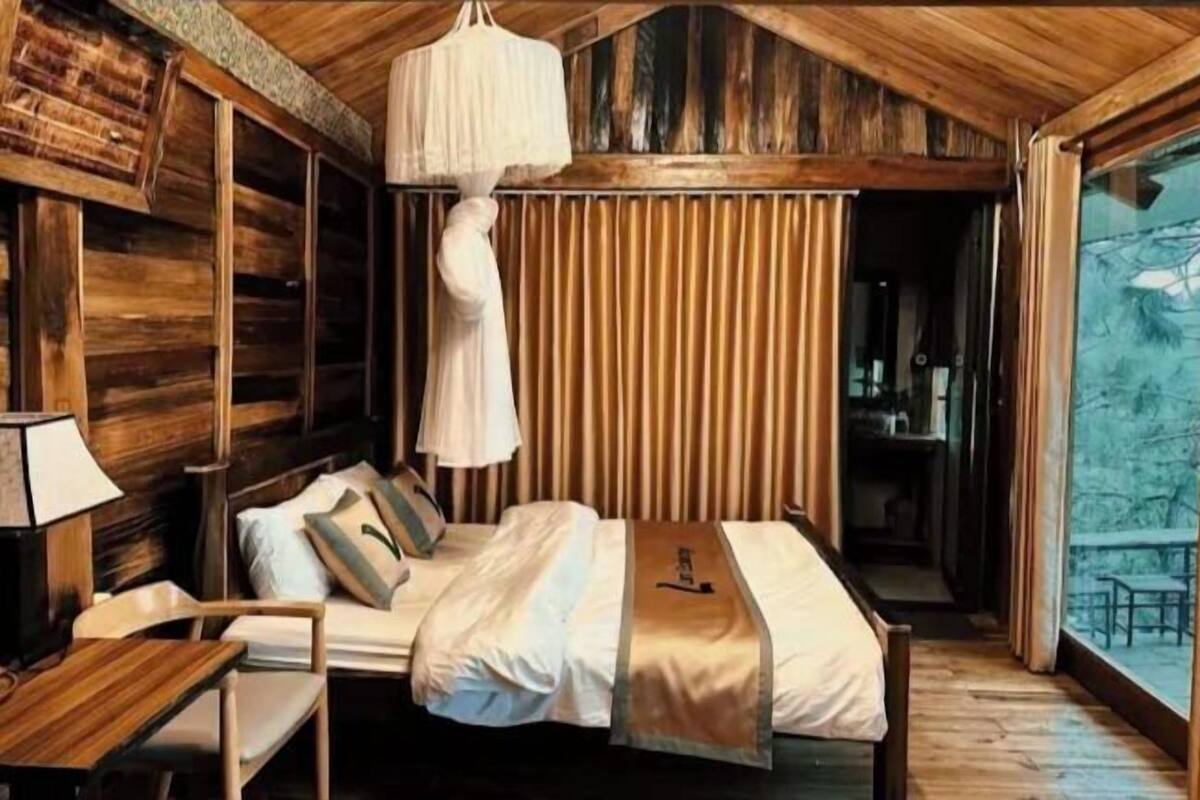 1 bedroom, soundproofing, free WiFi, bed sheets