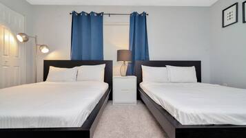 5 bedrooms, iron/ironing board, WiFi, bed sheets