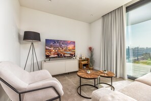 TV - Higueron Premium | Apartment in Fuengirola (Fuengirola)