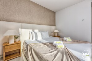 3 bedrooms, in-room safe, iron/ironing board, free WiFi