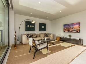 Living area - ViVi Homes pool, Terra apartment (Fuengirola)