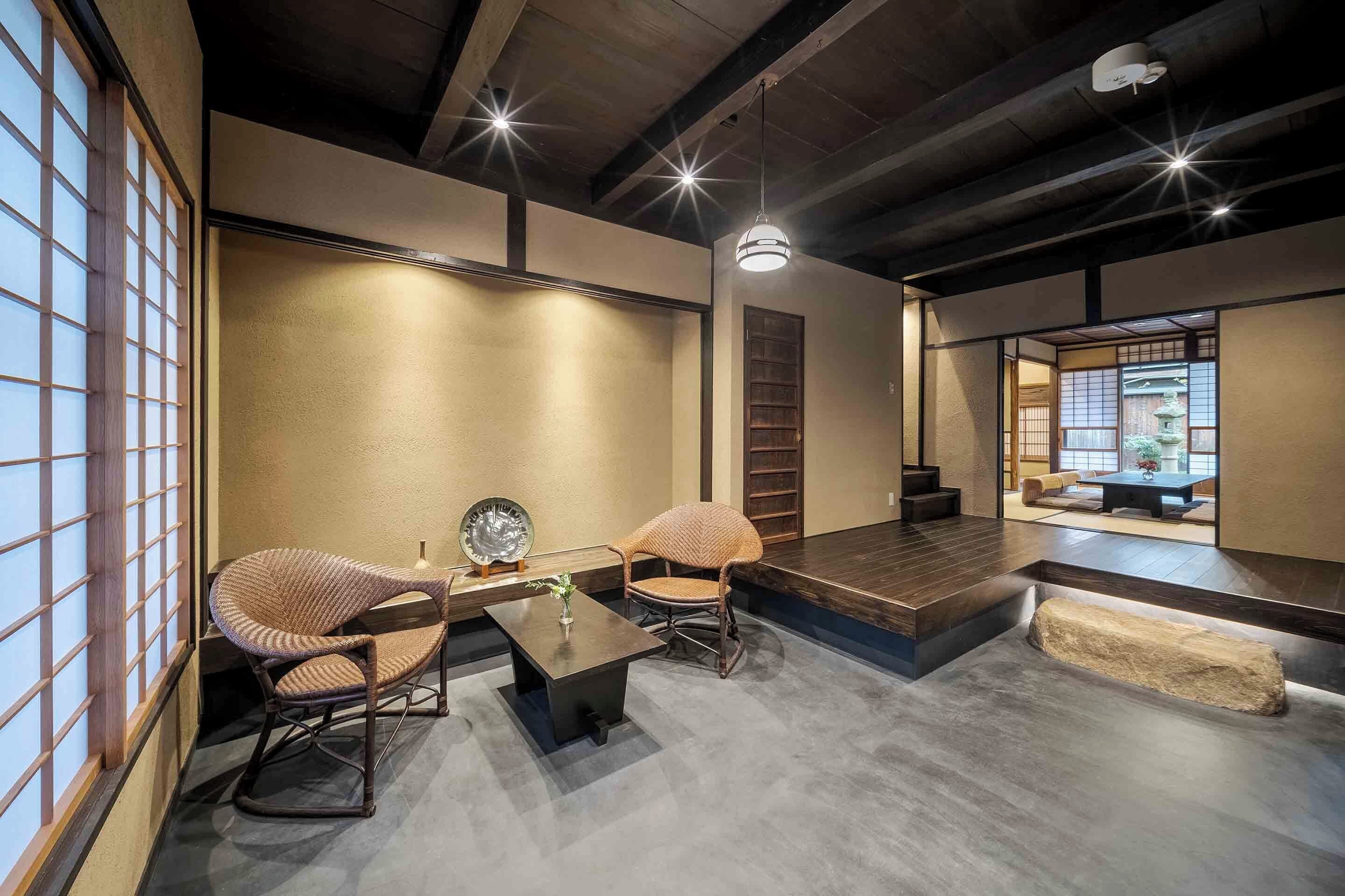 Traditional House, 2 Bedrooms, Kitchen, Garden View | 2 bedrooms, in-room safe, individually decorated, individually furnished