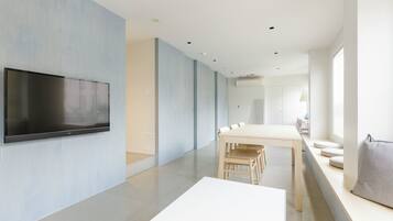 HOTEL Re:ONcE Shibuya 2F, Non Smoking | 1 bedroom, free WiFi, bed sheets