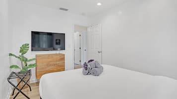 4 Schlafzimmer, Bügeleisen/Bügelbrett, WLAN, Bettwäsche
