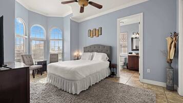 5 bedrooms, iron/ironing board, travel crib, WiFi