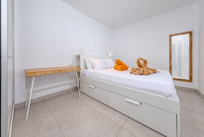 1 Schlafzimmer, Bügeleisen/Bügelbrett, kostenloses WLAN, Bettwäsche