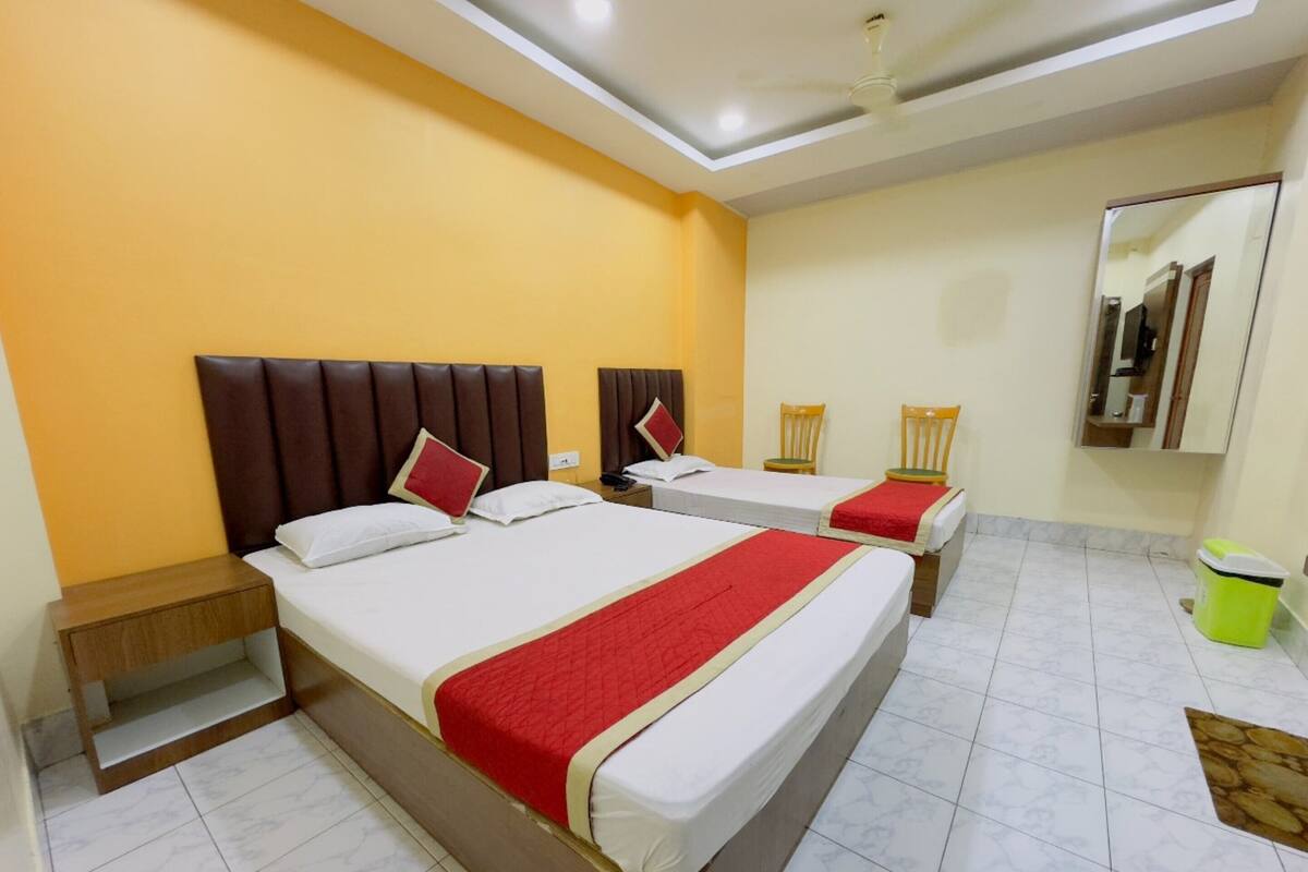 Deluxe Double Room | WiFi (free), bed sheets