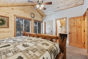 4 bedrooms, free WiFi, bed sheets