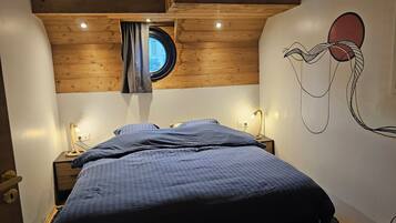 4 chambres, fer et planche à repasser, lit parapluie, Wi-Fi gratuit